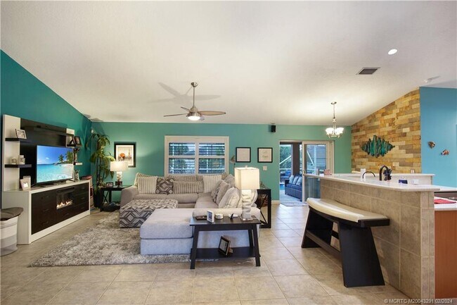 Foto del edificio - 1738 SW Janette Ave