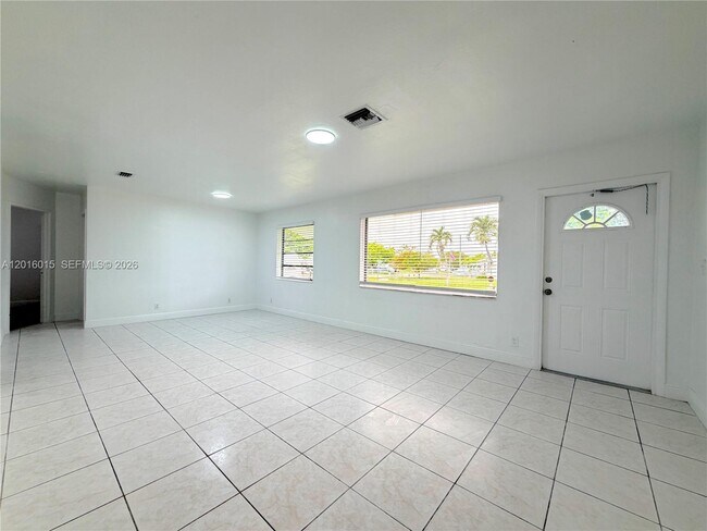 Foto del edificio - 1740 SW 47th Ave
