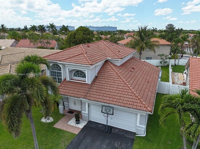 Foto del edificio - 1421 NW 129th Ave