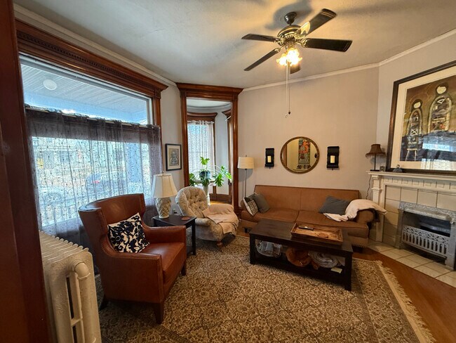 Foto del edificio - 800 Hague Ave