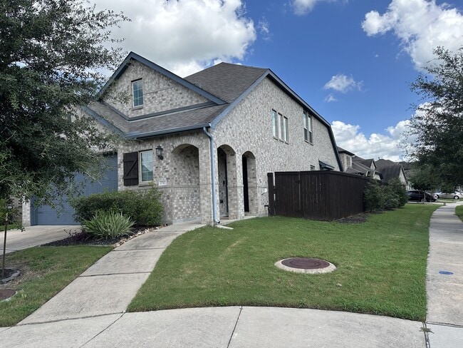 Building Photo - 3702 Allegro Dr