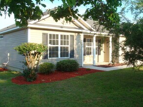 Building Photo - 496 Bryson Cir
