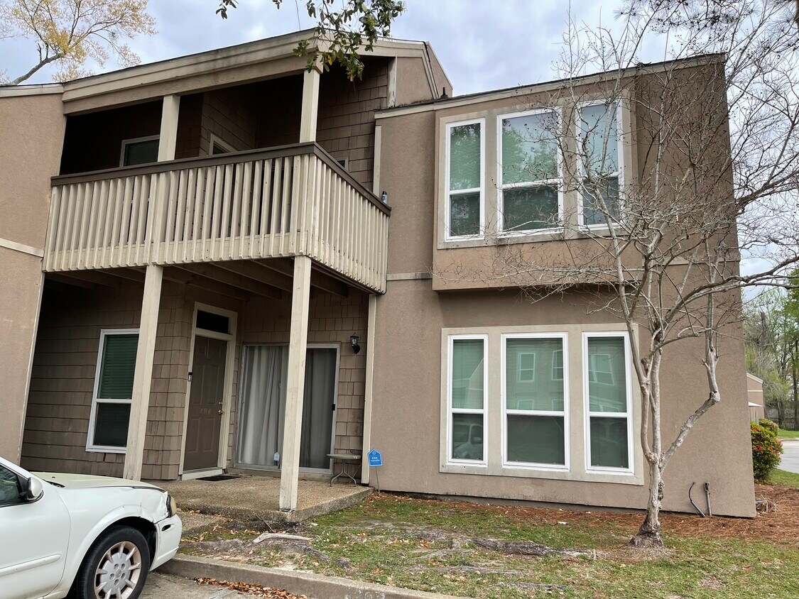 8155 Jefferson Hwy Unit 1203, Baton Rouge, LA 70809 Condo for Rent in