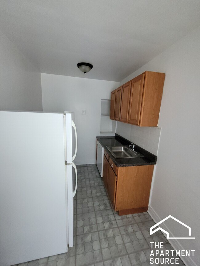 Foto del edificio - 1421 W Farwell Ave