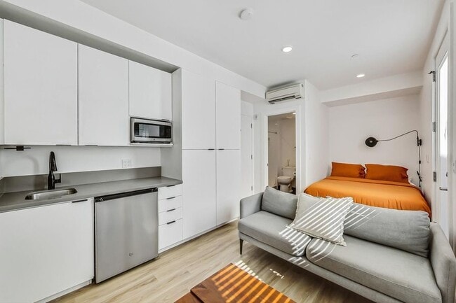 Building Photo - Artthaus Northgate: New Luxury Apartments!...