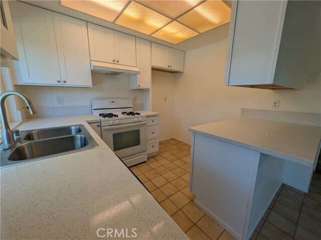 Foto del edificio - 1266 Tarryglen Ln