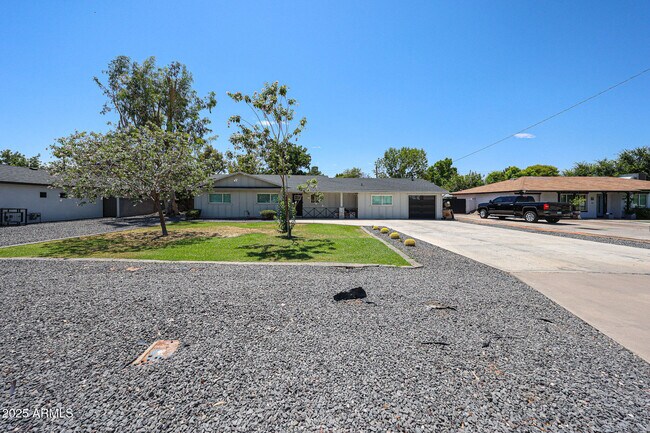 Foto del edificio - 3524 N 36th St