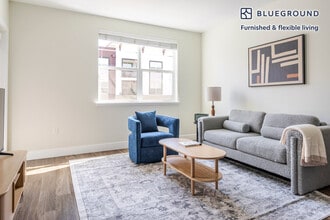 Building Photo - 3889 Artist Walk Common