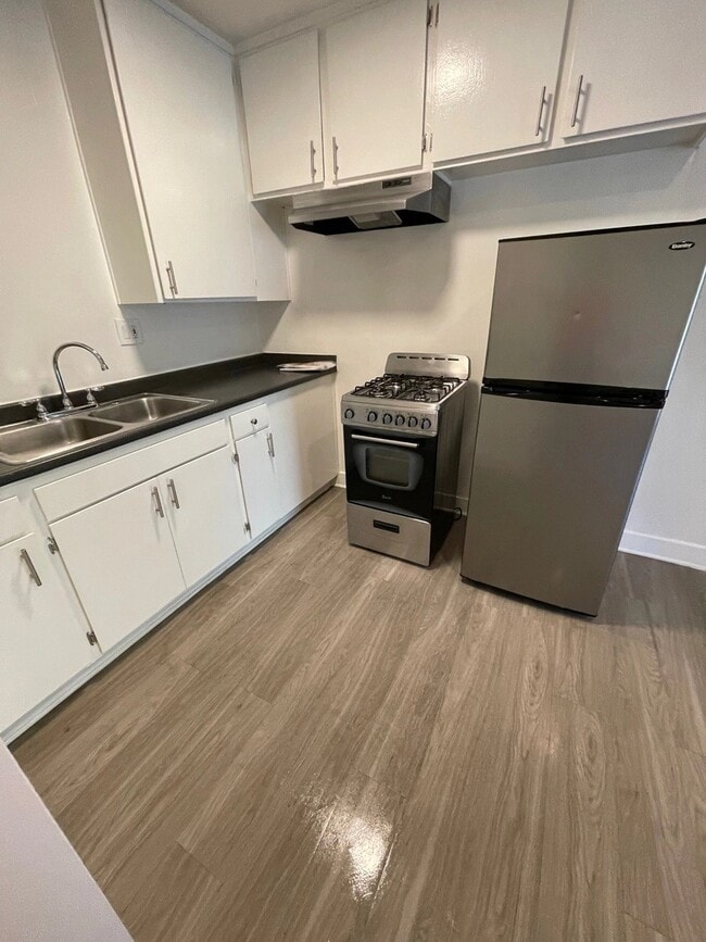 Foto del edificio - 5307 Sepulveda Blvd