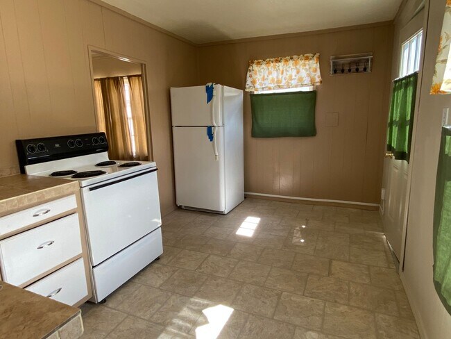 Foto del edificio - 2 bedroom 1 bath cottage