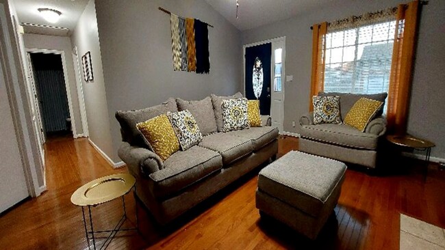 Foto del edificio - 1940 Timberline Way