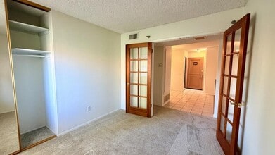 Building Photo - 6019 Rancho Mission Rd