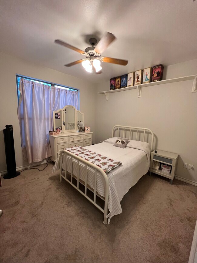 Building Photo - 107 Sago Dr
