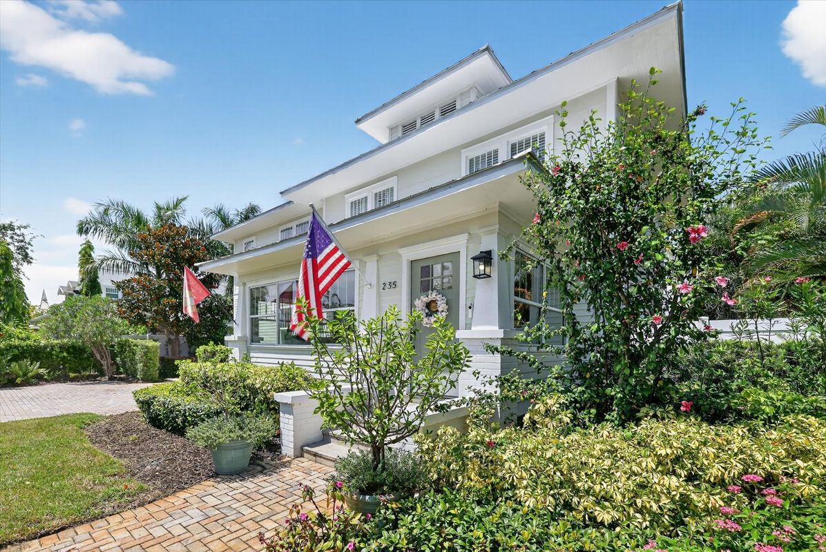 Foto principal - 235 10TH Ave