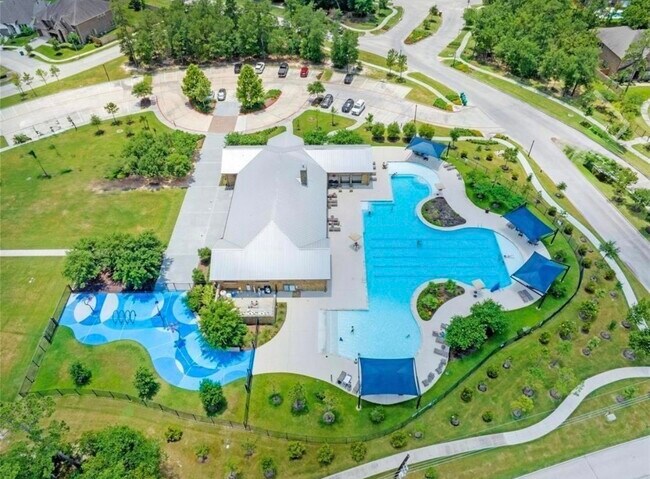 Foto del edificio - 3223 Harmony Creek Ln