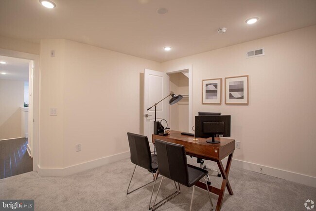 Foto del edificio - 2605 Emerald St