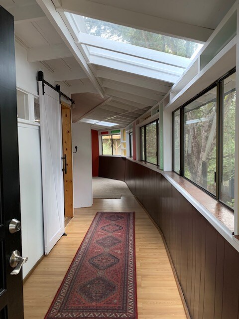 Building Photo - 1031 Funston Ave