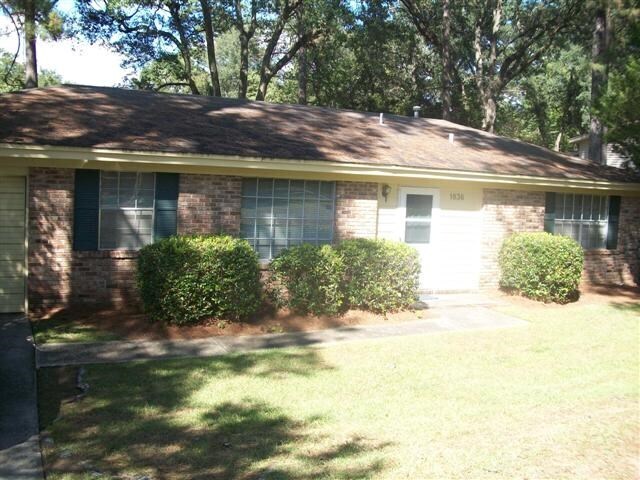 Primary Photo - 1836 Doric Dr