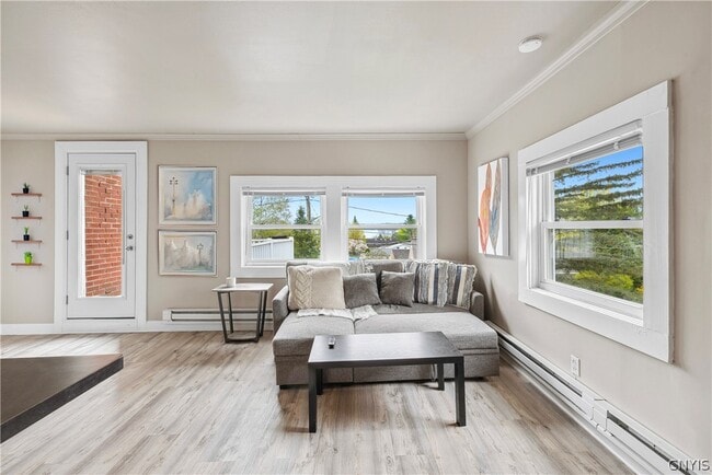 Foto del edificio - 40 Lakeview Cir