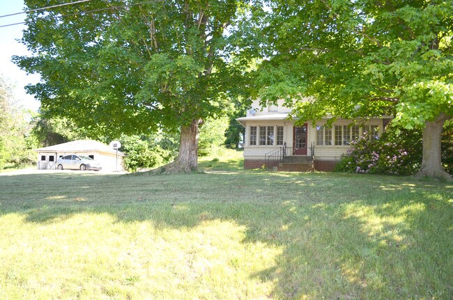 Building Photo - 3690 Enlow Rd