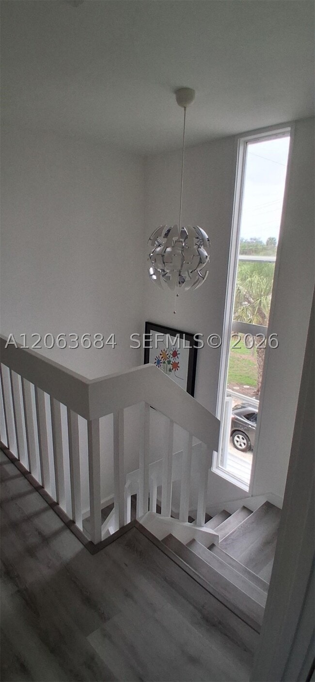 Building Photo - 9228 Belding Dr