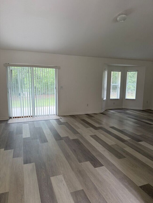 Building Photo - 8161 SW 128th Lp