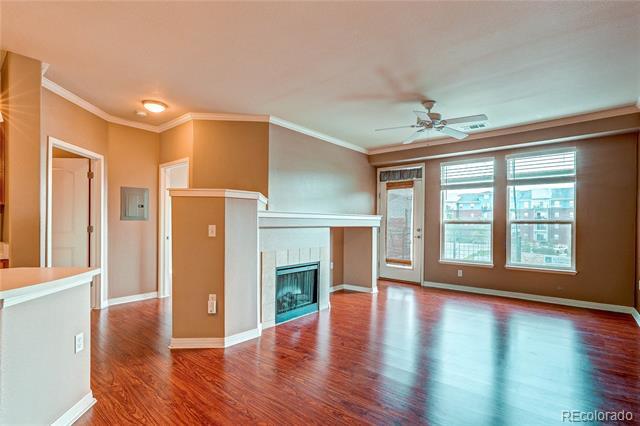 Building Photo - 10184 Park Meadows Dr