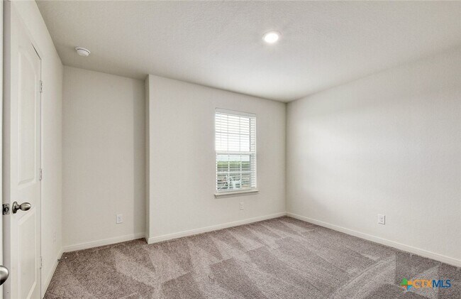 Foto del edificio - 4184 Duck Crk