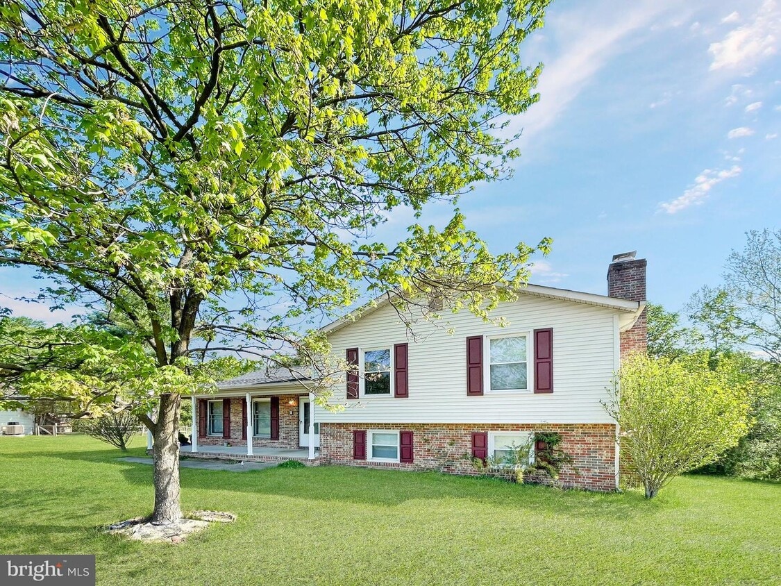 900 Dewberry Dr, Fredericksburg, VA 22407 House Rental in Fredericksburg, VA