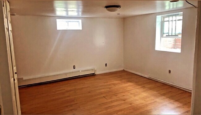 Building Photo - 43 Goshen St