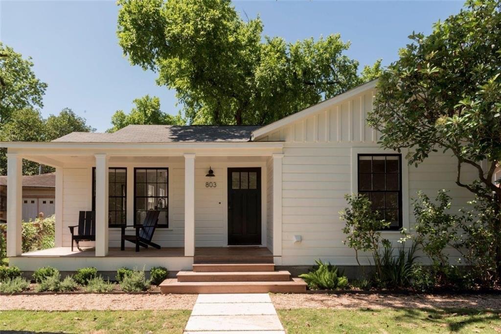 Foto principal - 803 E 48th St