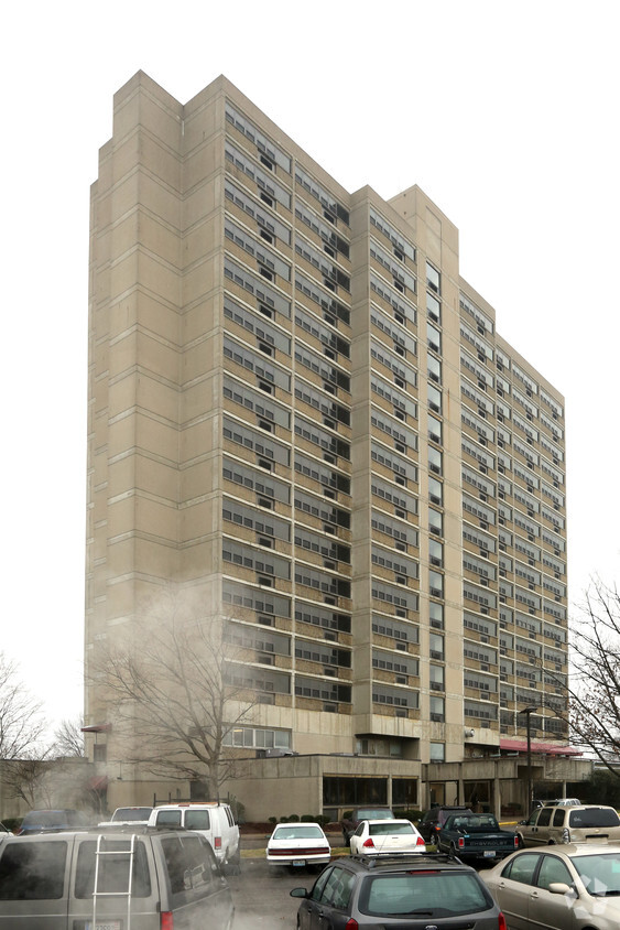 Foto del edificio - Avenue Plaza