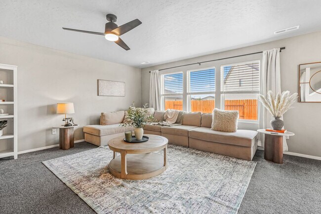 Foto del edificio - 13583 Nisene St