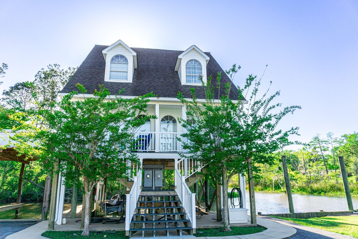 Primary Photo - Gorgeous Waterfront Property