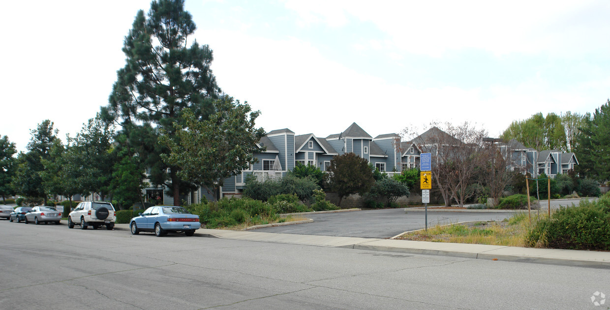 Foto del edificio - Mountain Village Senior Apartments