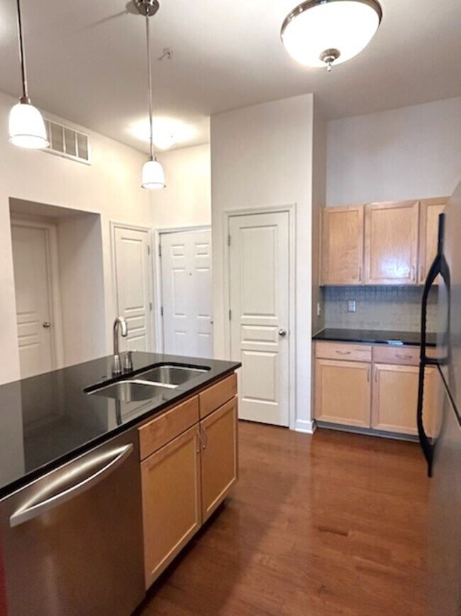 Foto del edificio - 2020 5th Ave S