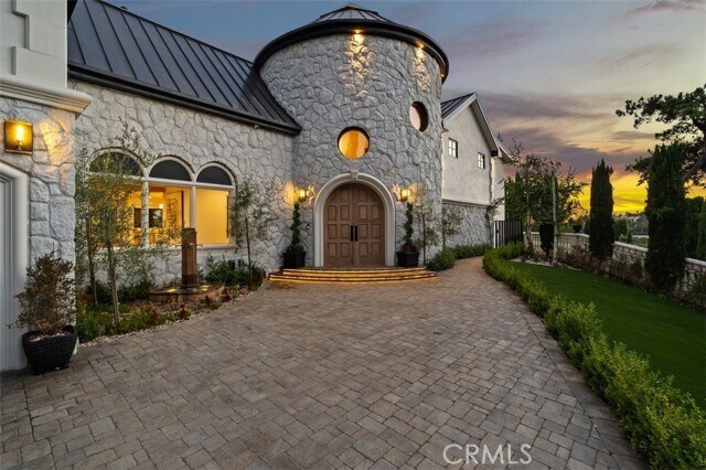 Building Photo - 1256 Delresto Dr