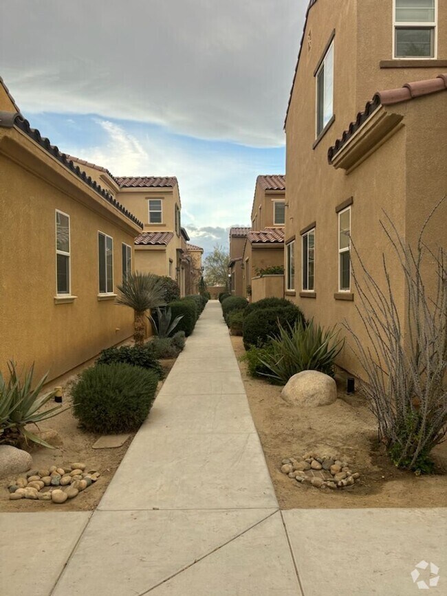 Spanish Walk Apartments for Rent Palm Desert, CA 7 Rentals