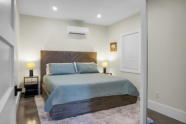 Foto del edificio - 665 Daniel Whaley Rd