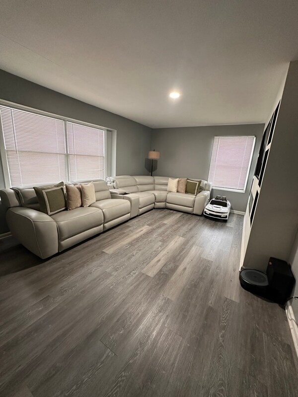 Foto del edificio - 2217 4 Mile Rd