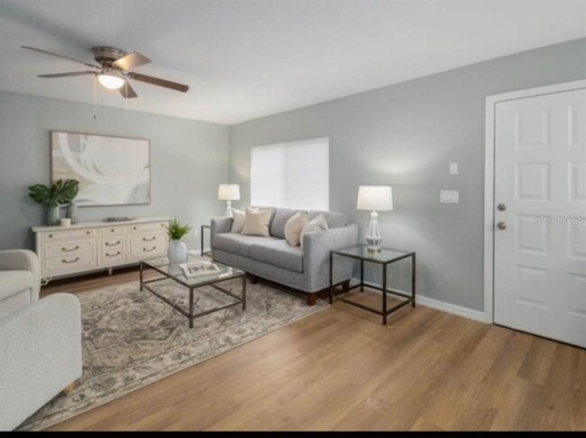 Building Photo - 2032 Fluorshire Dr