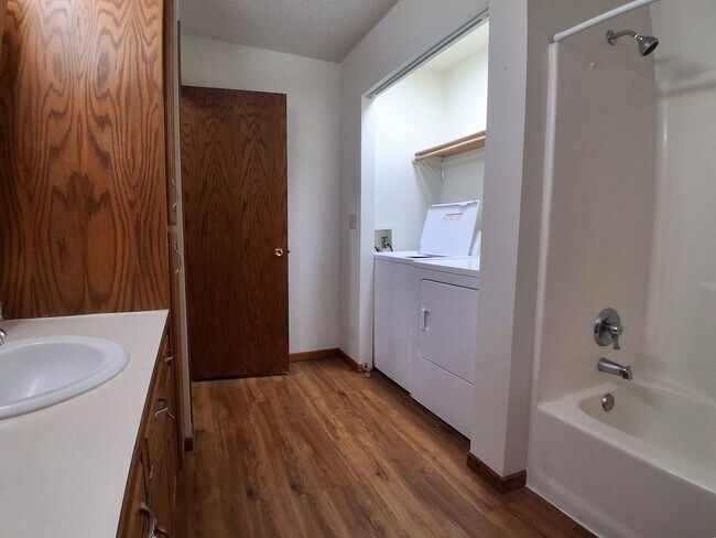 Foto del edificio - Candle Park West Townhomes - 1806