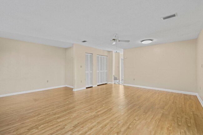Foto del edificio - Bellamy Forge 3 bedroom 2 1/2 bath move in...