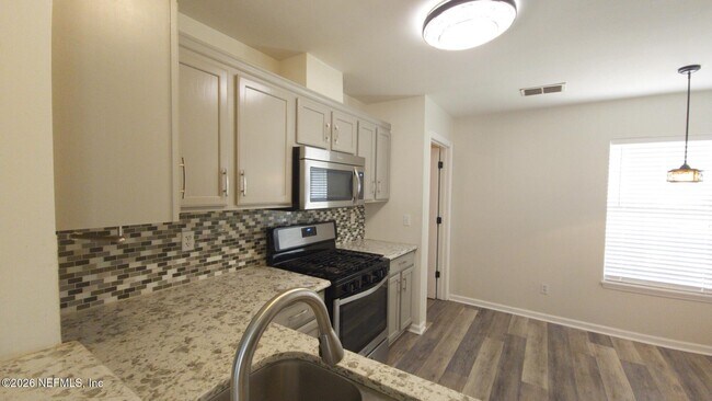 Foto del edificio - 11155 Stanley Steamer Ln