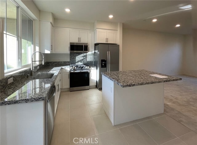 Building Photo - 2412 Villena Way