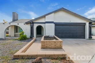 Building Photo - 4007 E Apollo Rd