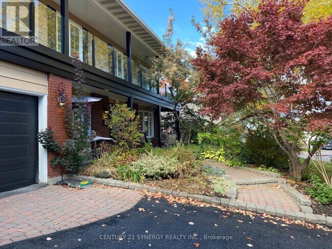 Photo du bâtiment - 2298 Bowman Rd