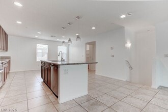 Building Photo - 4650 Ranch House Rd