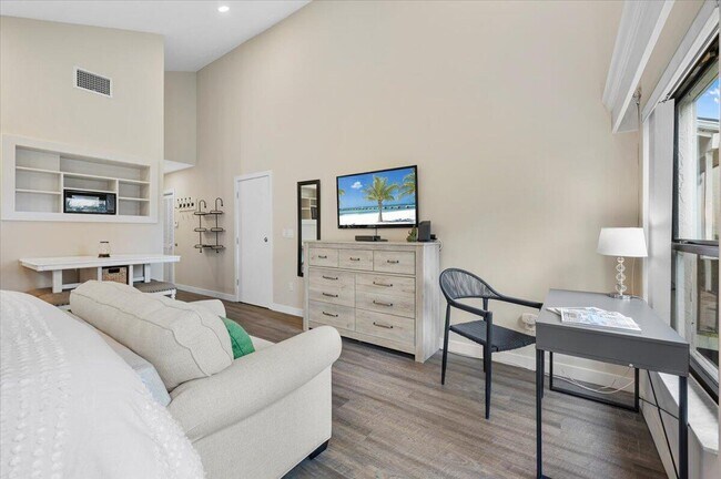 Building Photo - 11863 Wimbledon Cir