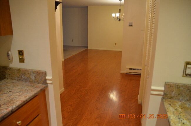 Foto del edificio - 234 Nesmith St